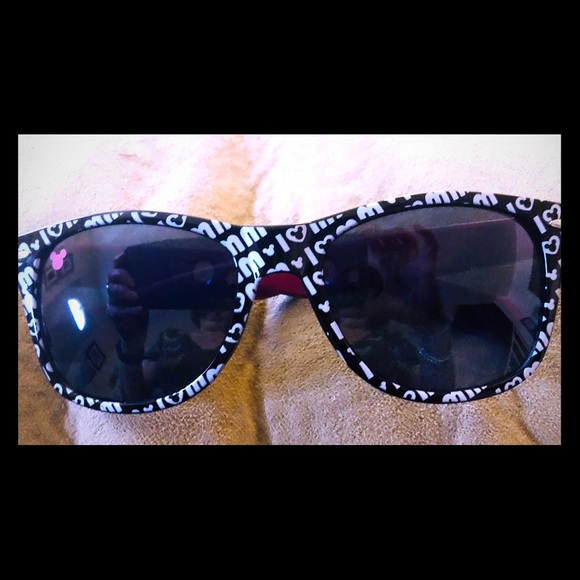 womens disney sunglasses
